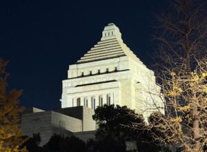 山城町の春菊サラダ