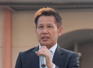 精華町議選 告示