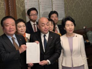 議員立法｢障がい児福祉所得制限撤廃法案｣を提出